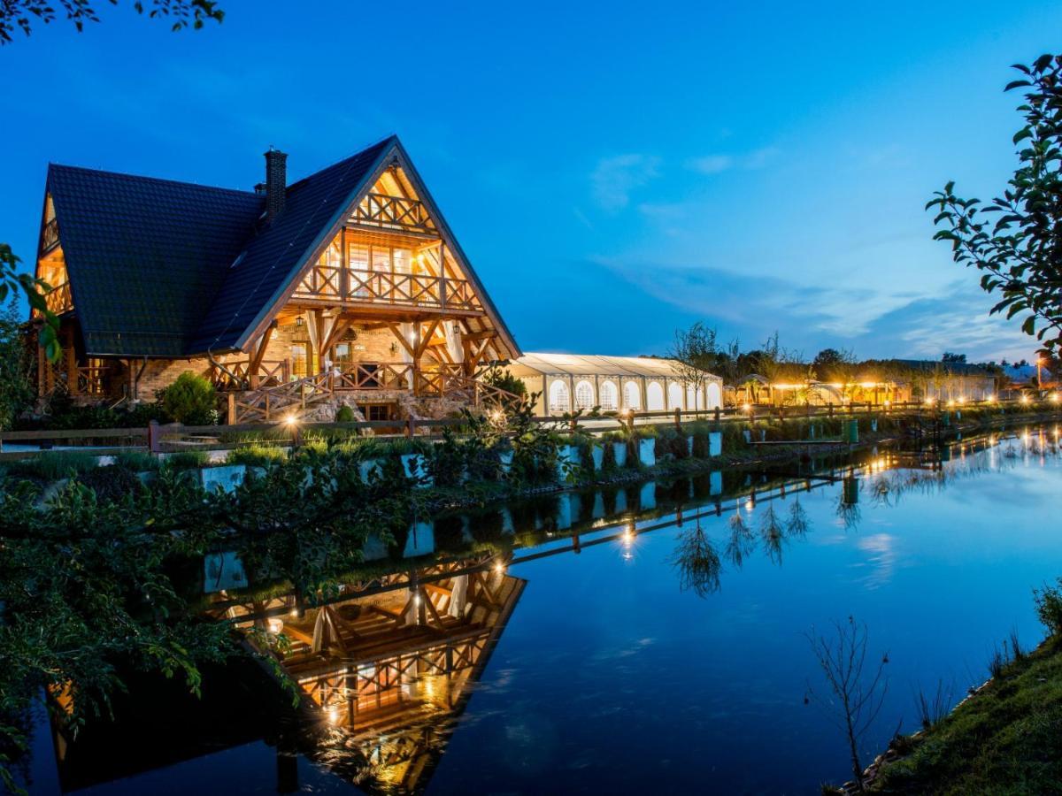 Helenowka Agro & Spa Komorow  Exterior photo
